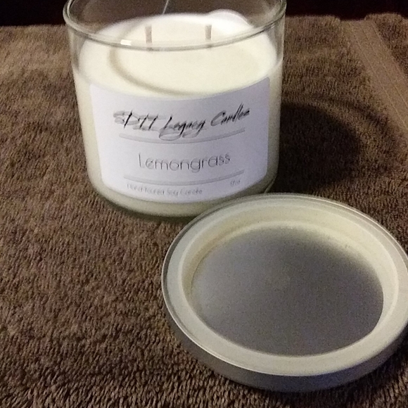 SDII Lemongrass Candles (2 in a set) - Picture 2 of 4